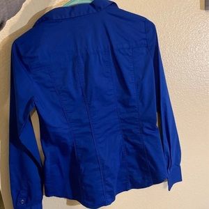 New York & Company Blue woman’s blouse